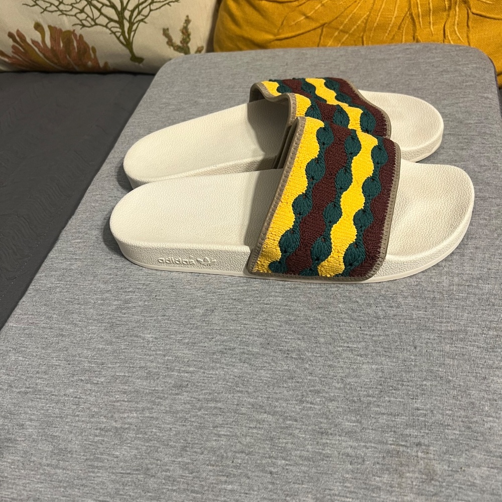 Adidas Slides - Picture 5 of 9